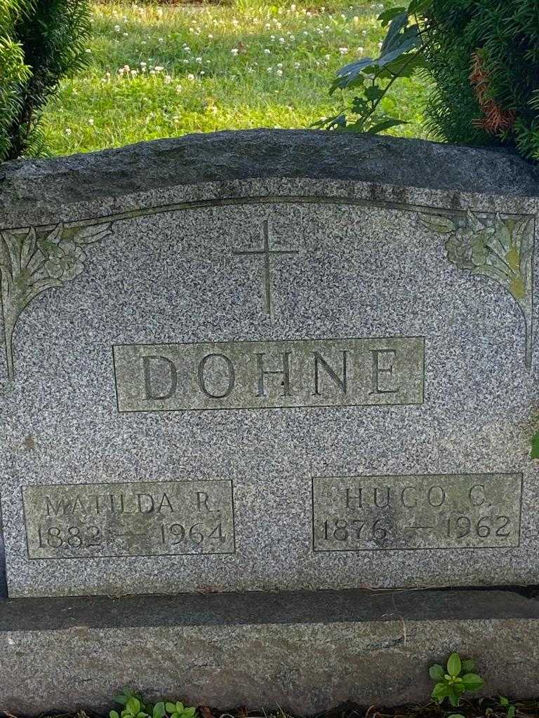 Hugo C. Dohne's grave. Photo 3