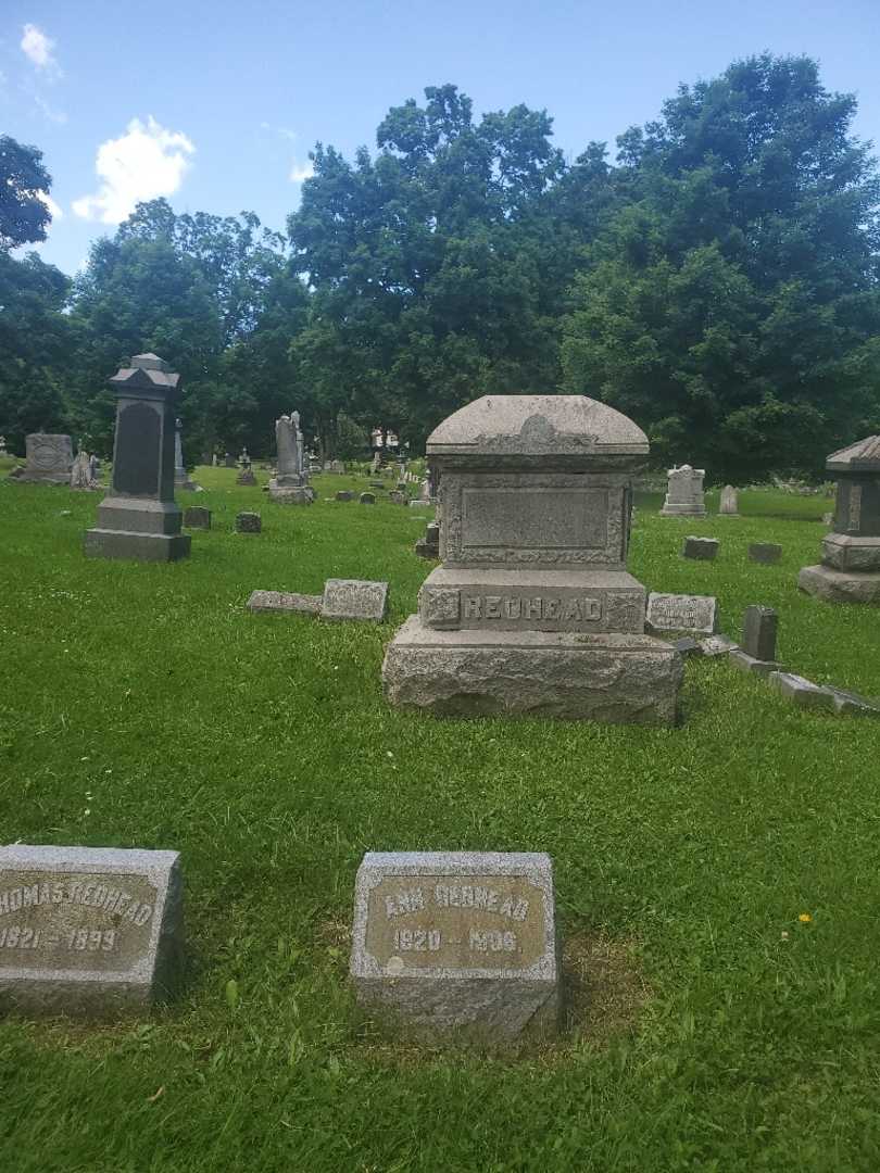 Ann Redhead's grave. Photo 2