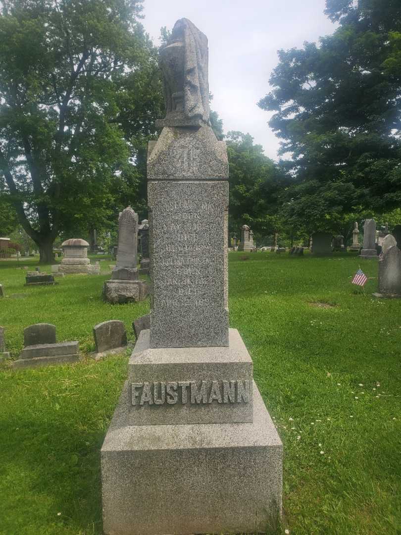 August Faustmann's grave. Photo 3