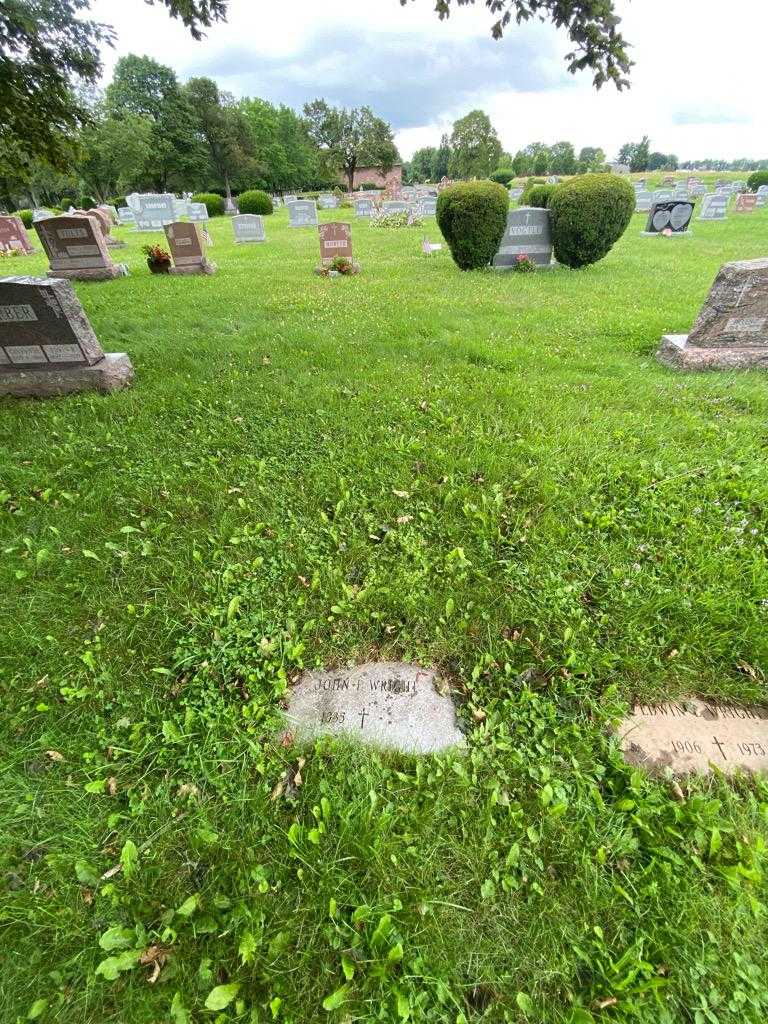 John F. Wright's grave. Photo 1