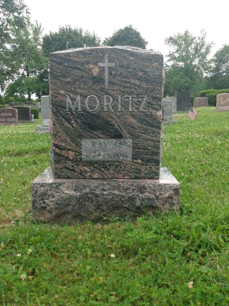 Ray Moritz Junior's grave. Photo 2