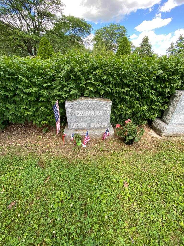 Frank Racculia's grave. Photo 1