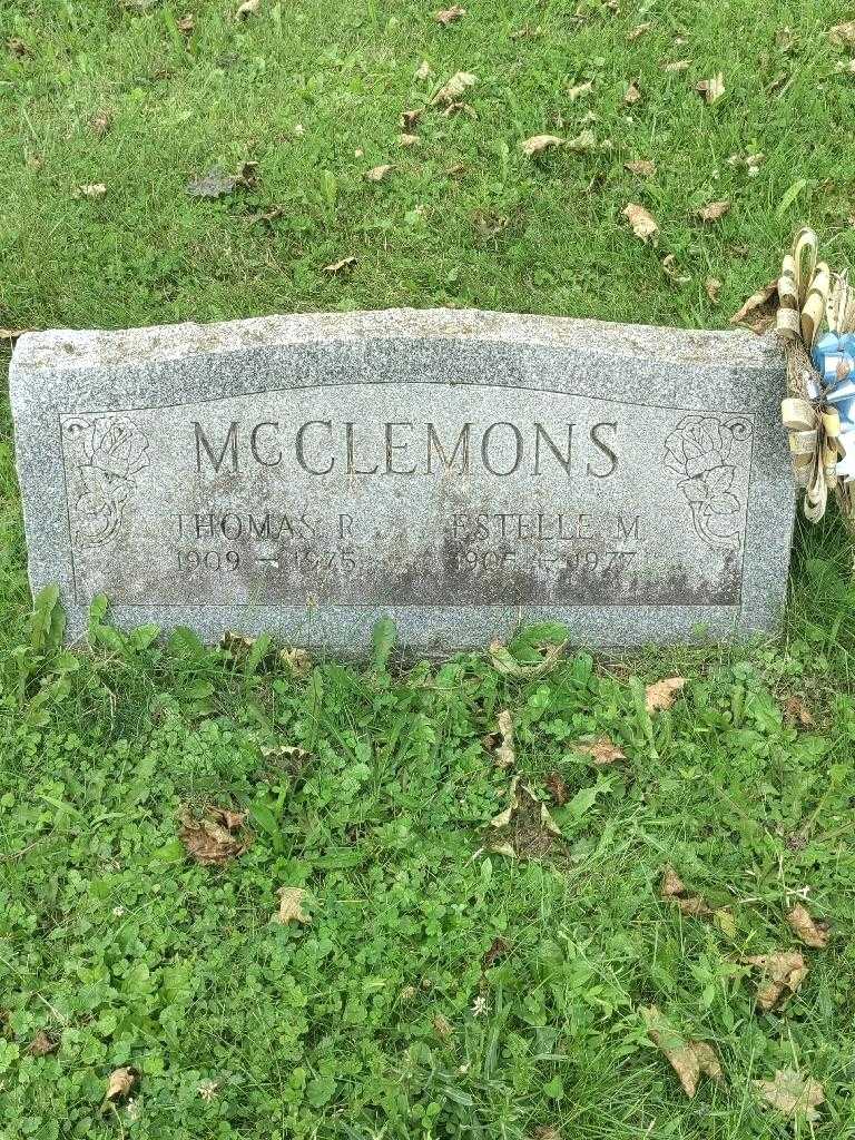 Estelle M. McClemons's grave. Photo 2