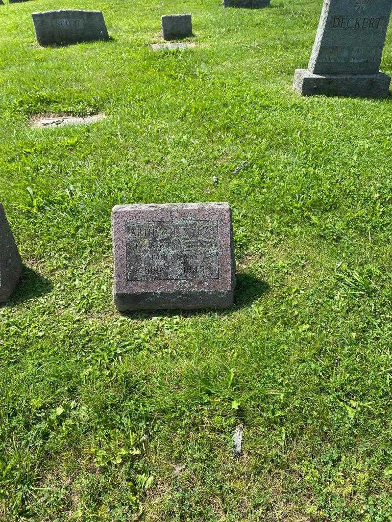 Arthur L. Myers's grave. Photo 2
