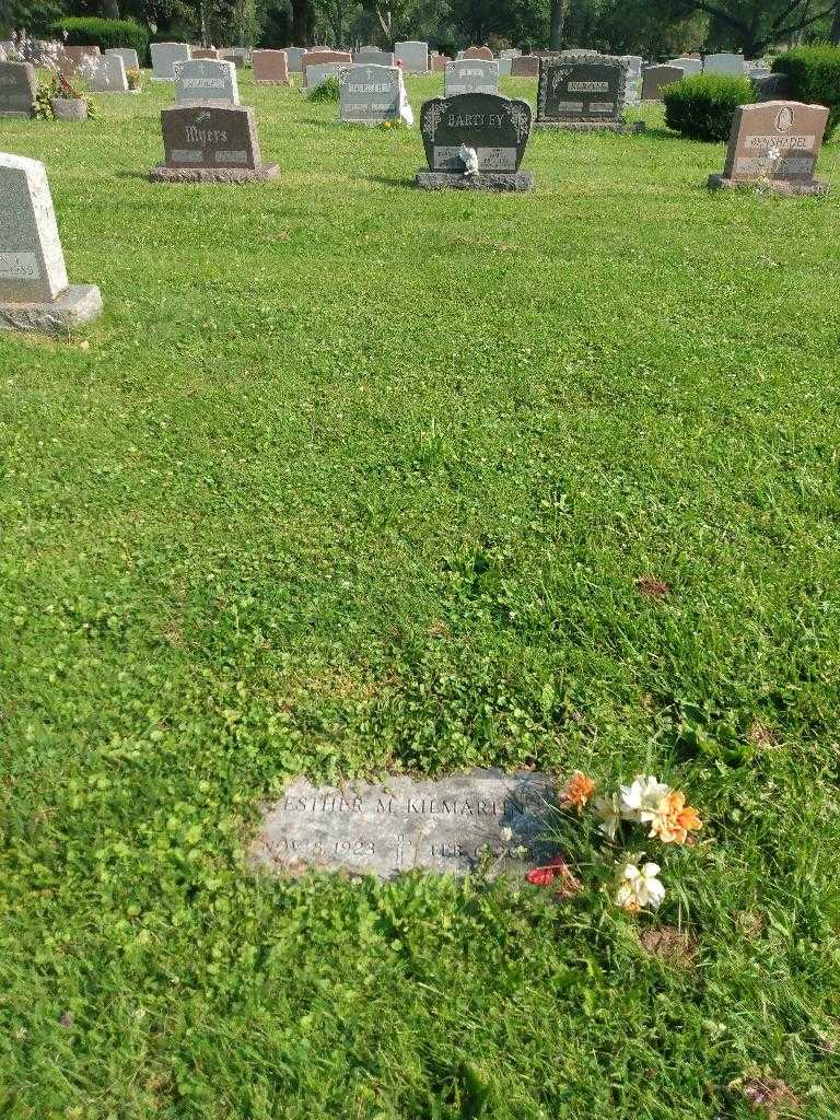Esther M. Kilmartin's grave. Photo 1