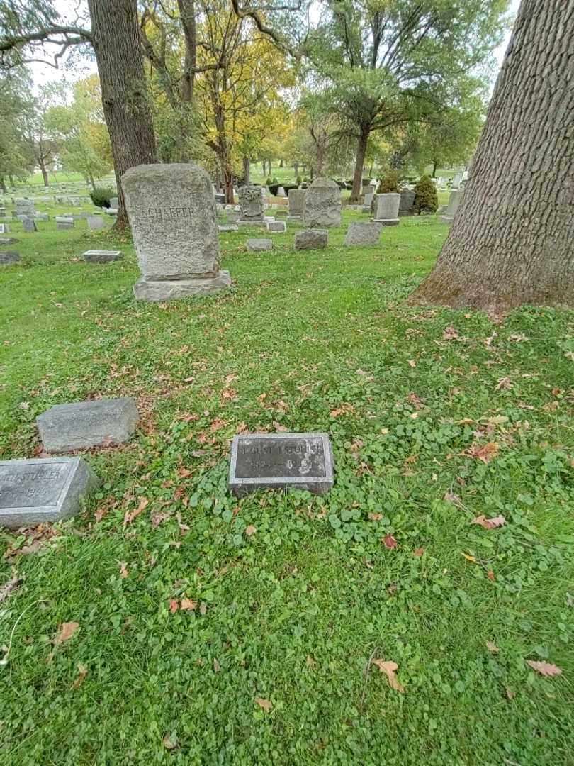 August J. Stuhler's grave. Photo 1