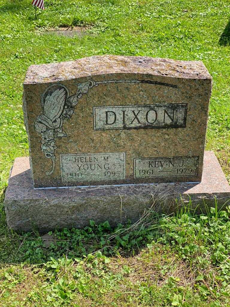 Kevin J. Dixon's grave. Photo 3