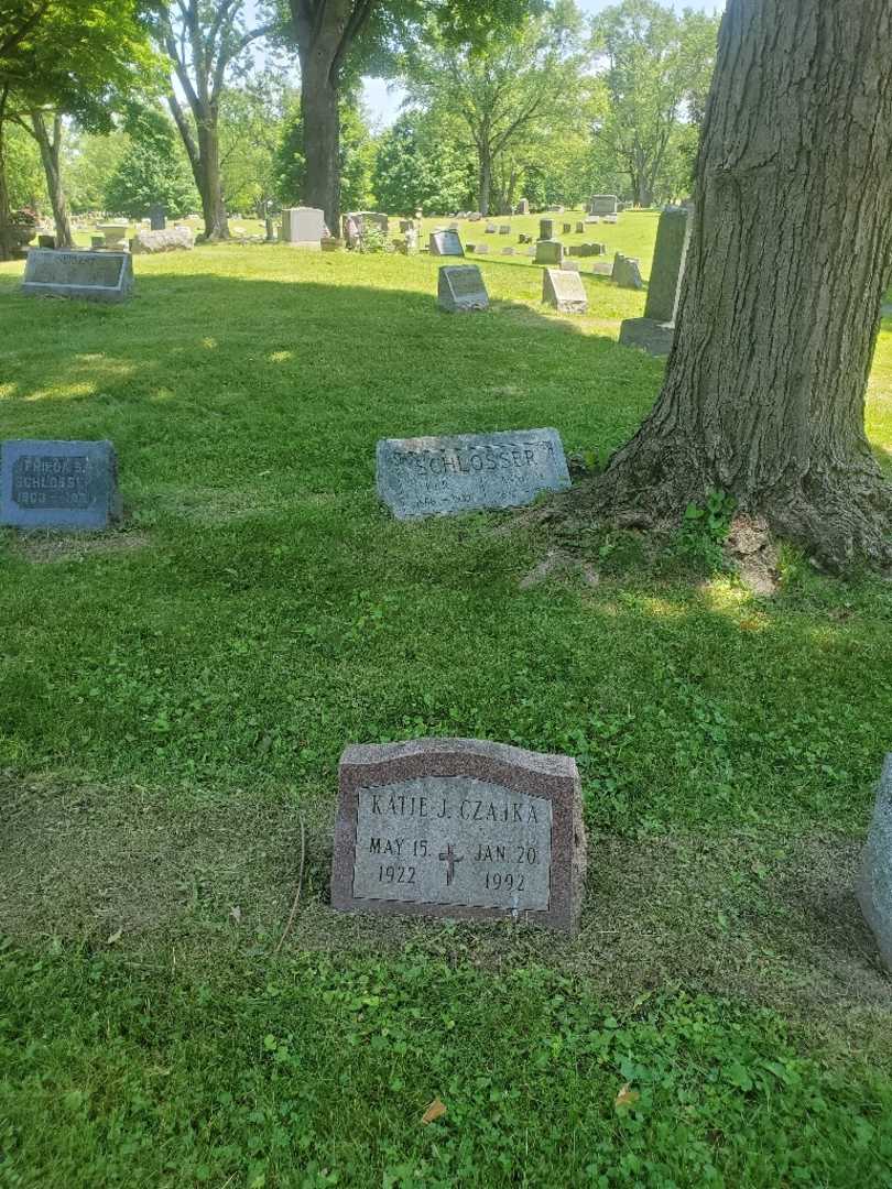 Katie J. Czajka's grave. Photo 1