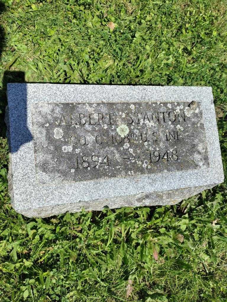Albert Stanton's grave. Photo 2