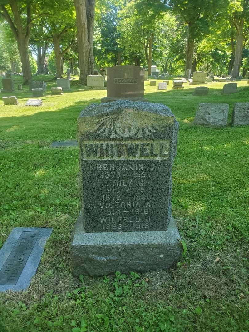 Emily Whitwell Groh's grave. Photo 2