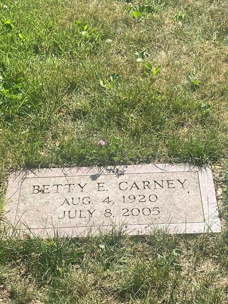 Betty E. Carney's grave. Photo 3