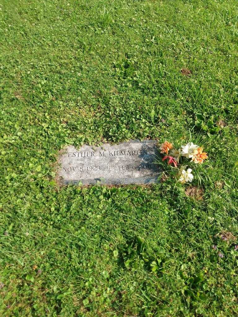 Esther M. Kilmartin's grave. Photo 2