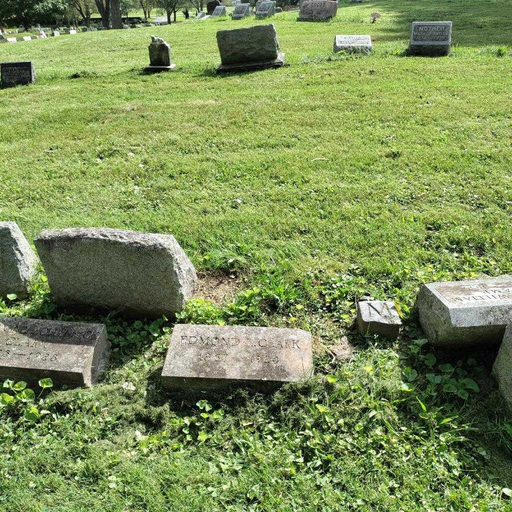 Edmond L. Clark's grave. Photo 1