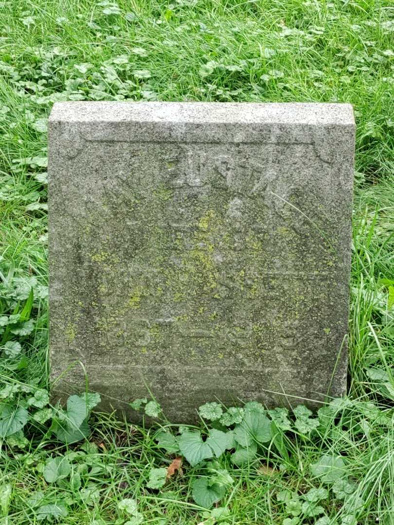 May Eustace Passett's grave. Photo 3