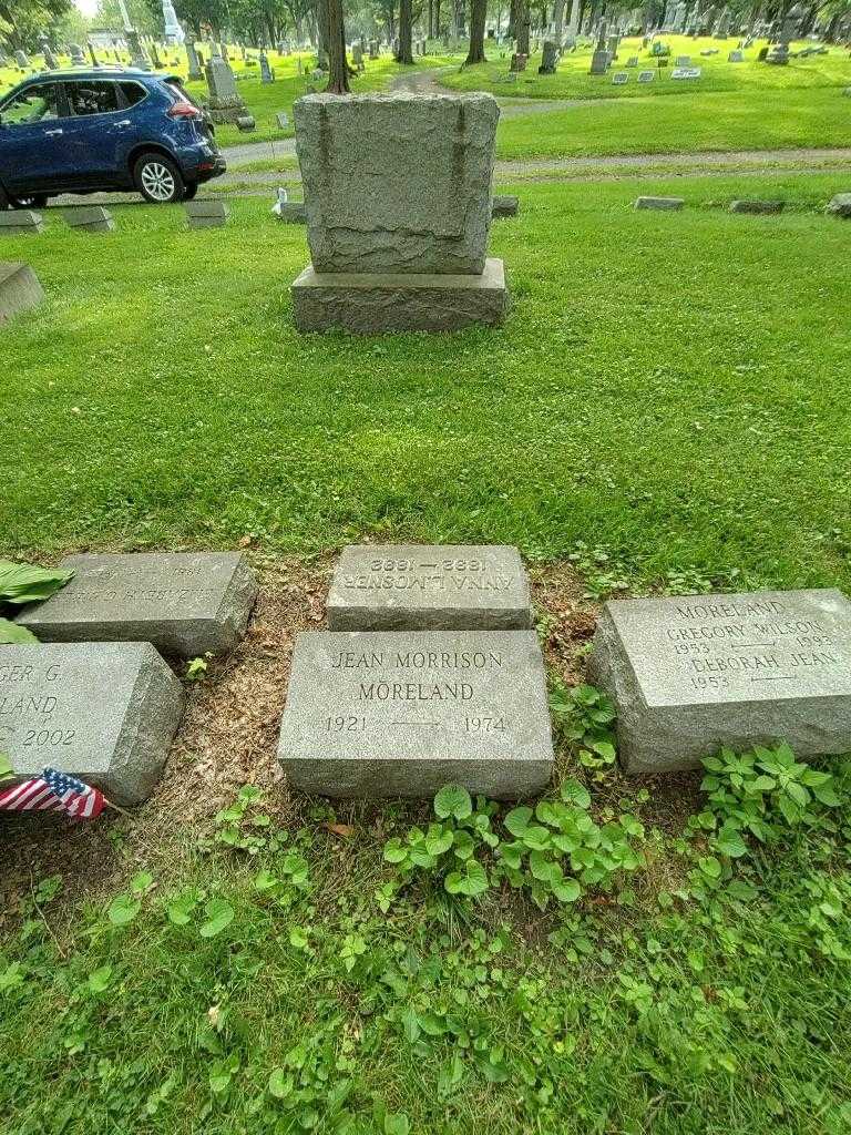 Jean Morrison Moreland's grave. Photo 1