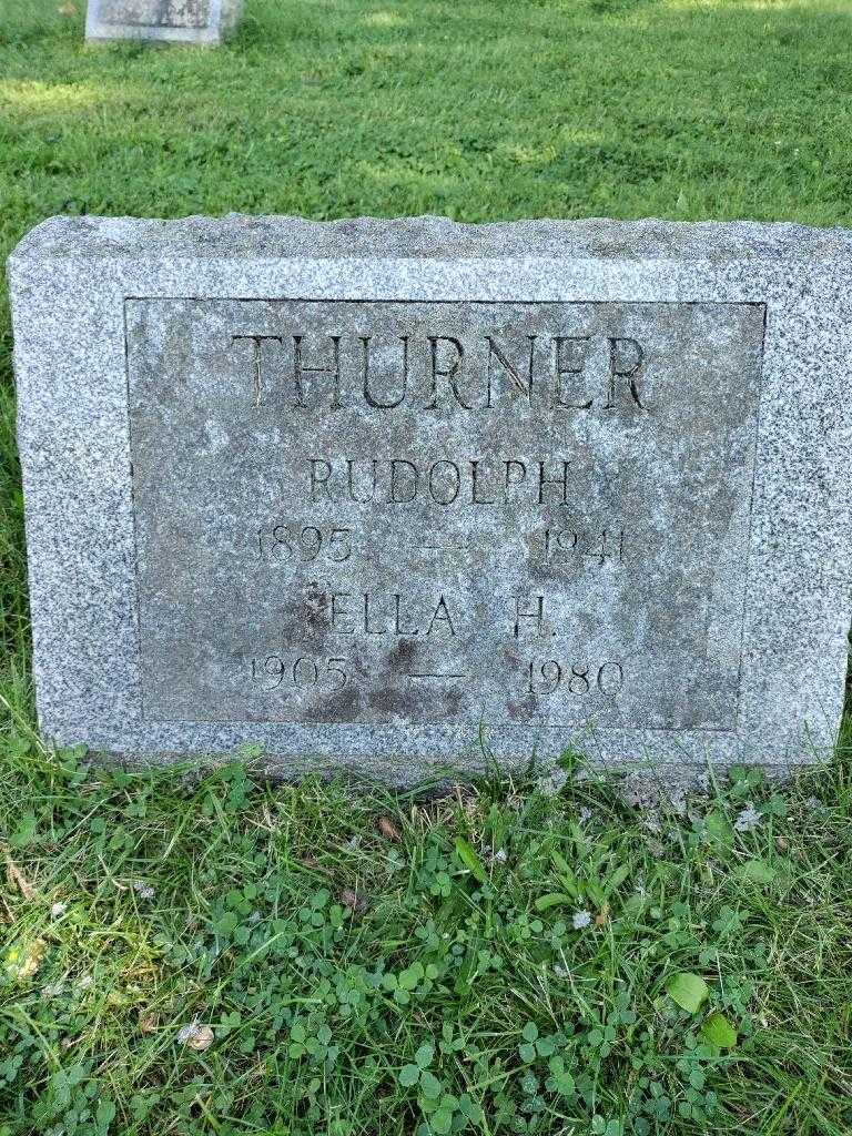 Ella H. Thurner's grave. Photo 3