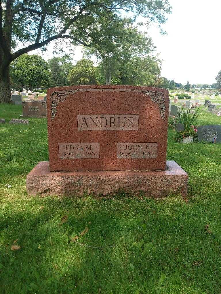 Edna M. Andrus's grave. Photo 2