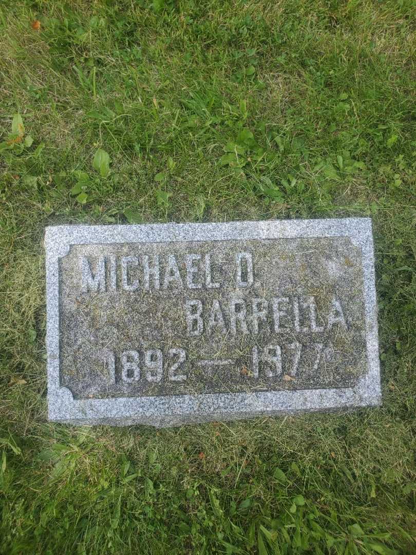Michael O. Barrella's grave. Photo 3