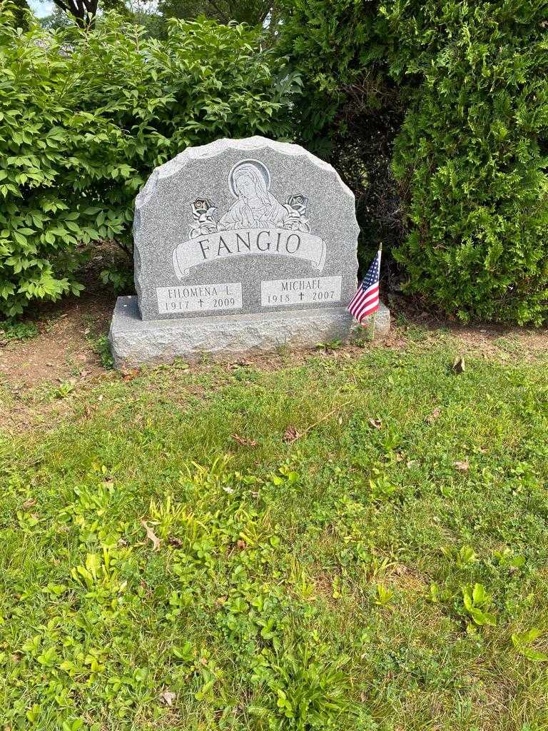 Filomena L. Fangio's grave. Photo 2