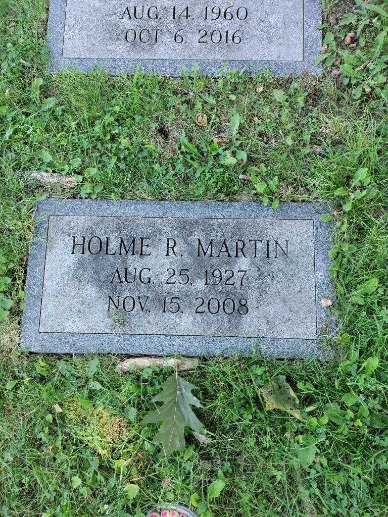 Holme R. Martin's grave. Photo 2