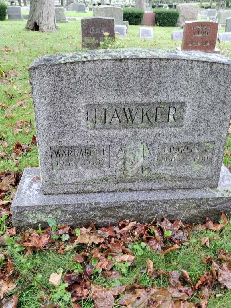 Charles J. Hawker's grave. Photo 3