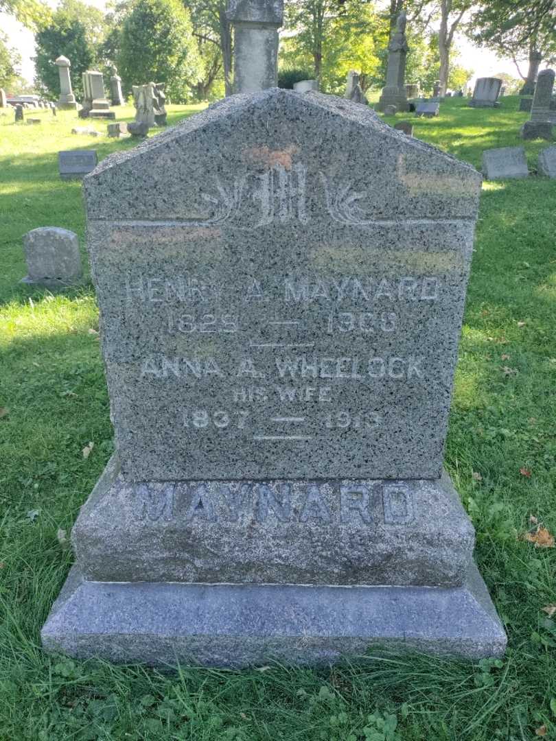 Henry A. Maynard's grave. Photo 3