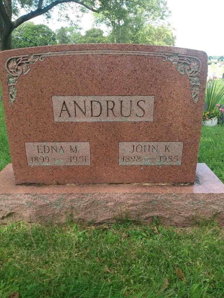 Edna M. Andrus's grave. Photo 3