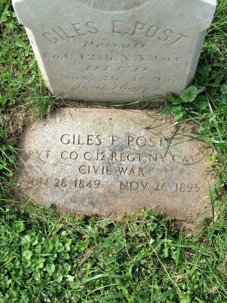 Giles E. Post's grave. Photo 4