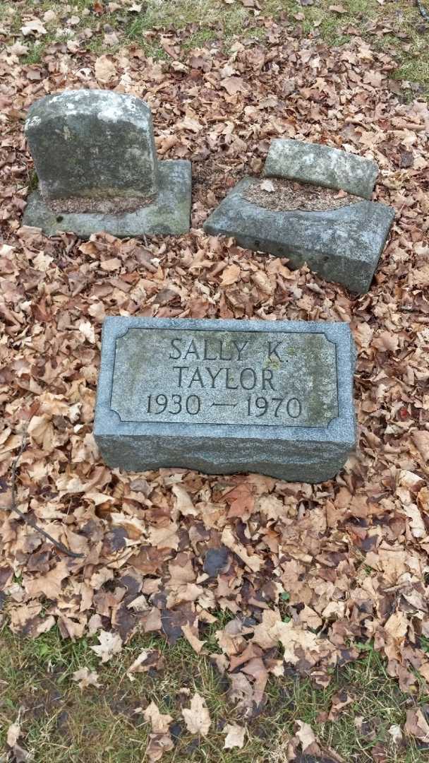 Sally Kehoe Taylor's grave. Photo 2