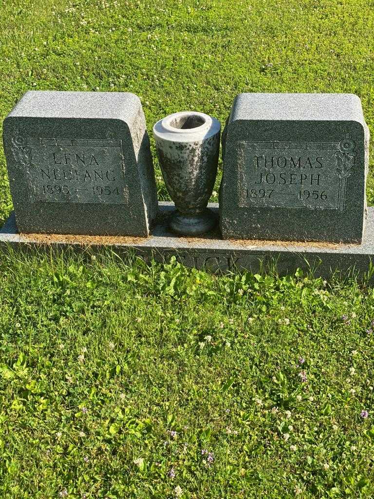 Lena Neufang Cusick's grave. Photo 3