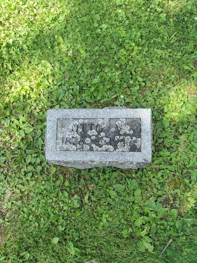 Otto W. Hoppe's grave. Photo 2