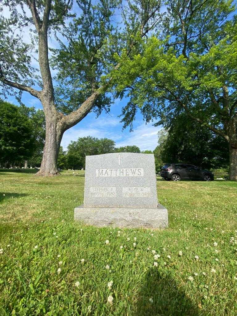 Rose M. Matthews's grave. Photo 1