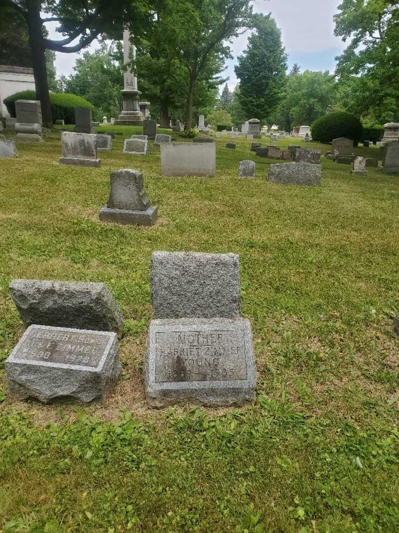 Harriett K. Zimmer Young's grave. Photo 1