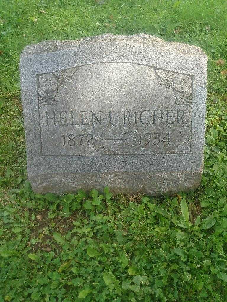 Helen L. Richer's grave. Photo 2