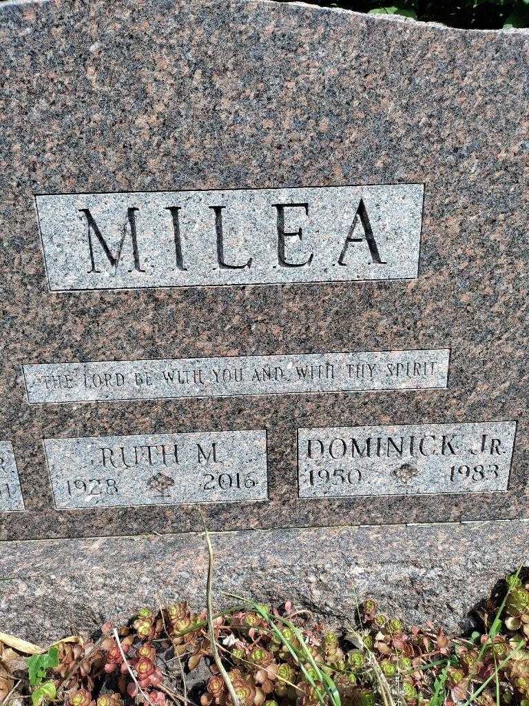 Ruth M. Milea's grave. Photo 3