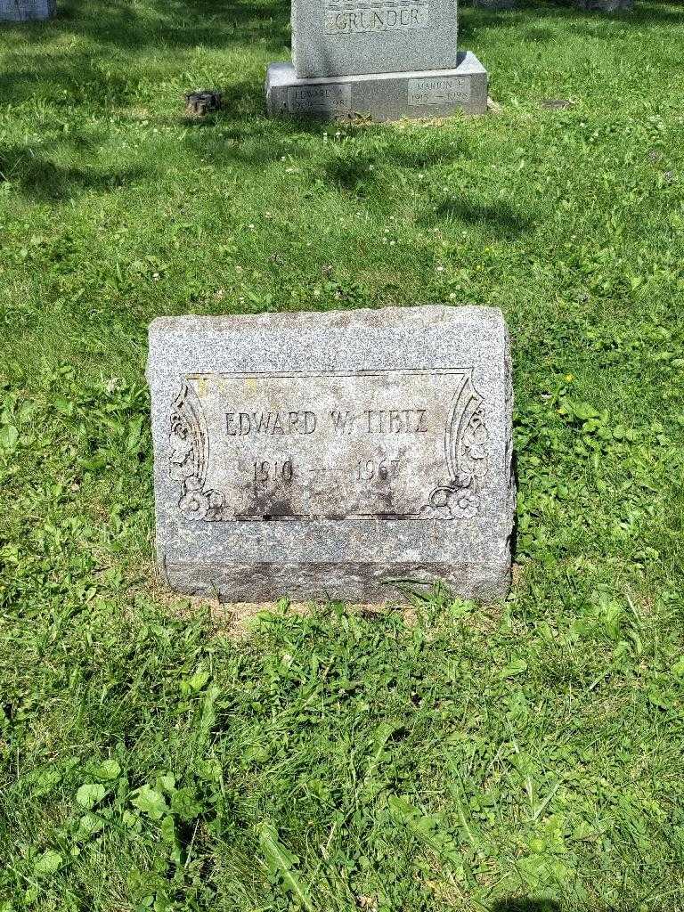 Edward W. Tietz's grave. Photo 2