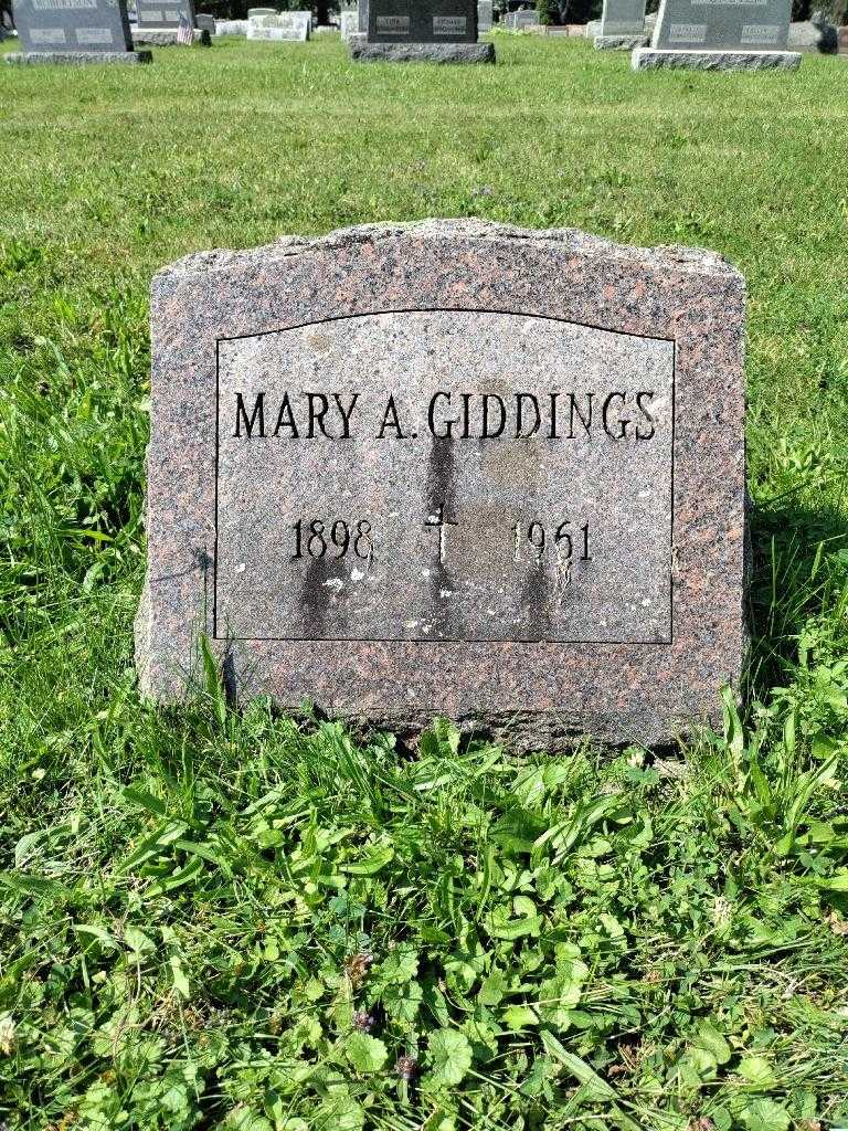 Mary A. Giddings's grave. Photo 2