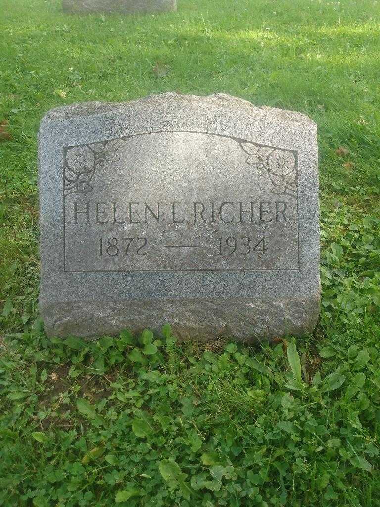 Helen L. Richer's grave. Photo 3