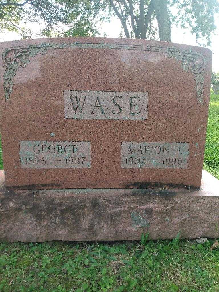 Marion H. Wase's grave. Photo 3