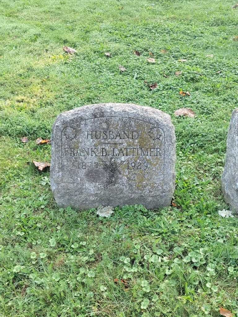 Frank B. Lattimer's grave. Photo 2