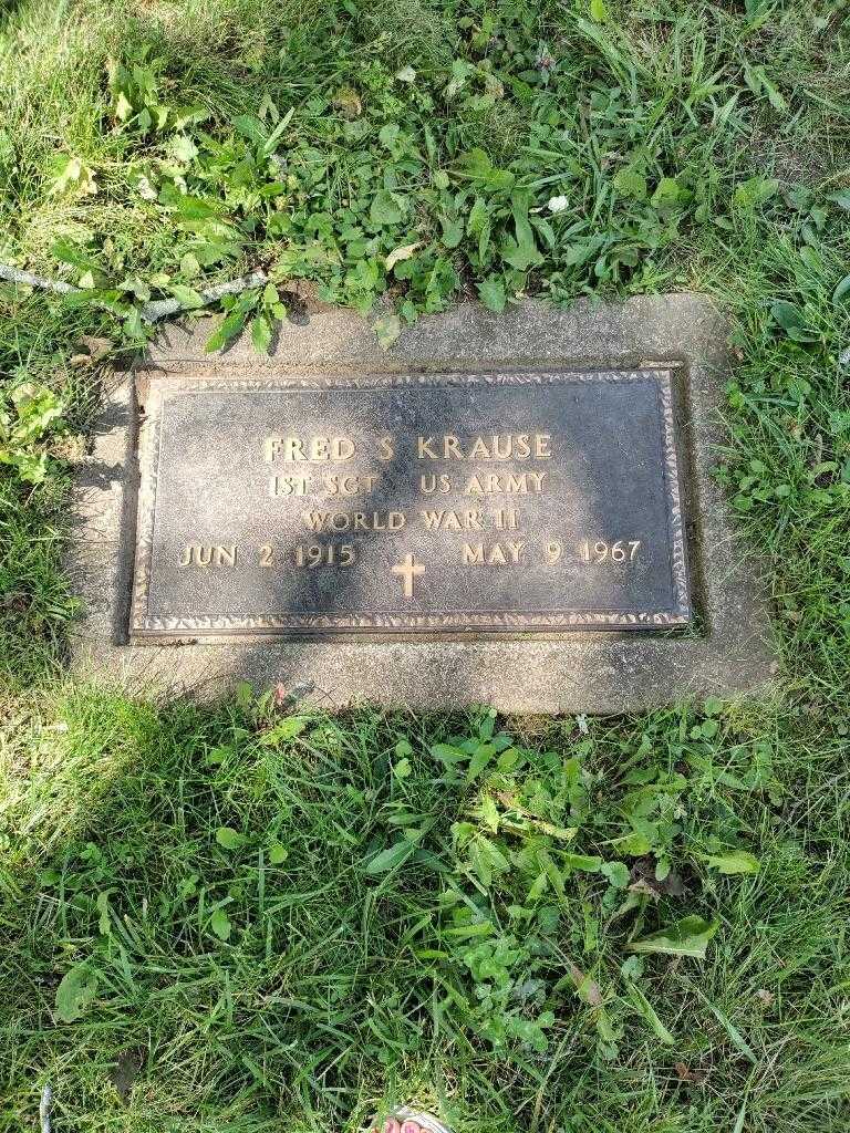 Fred S. Krause's grave. Photo 4