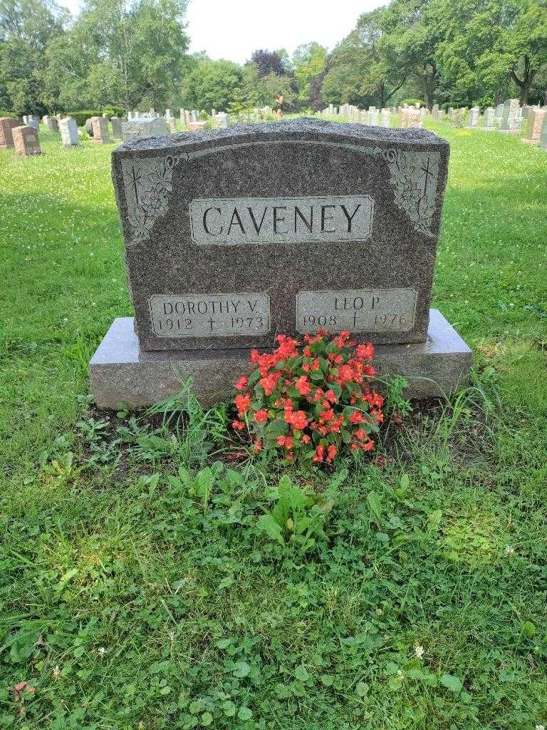 Dorothy V. Caveney's grave. Photo 3