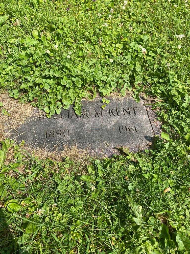 William M. Kent's grave. Photo 2