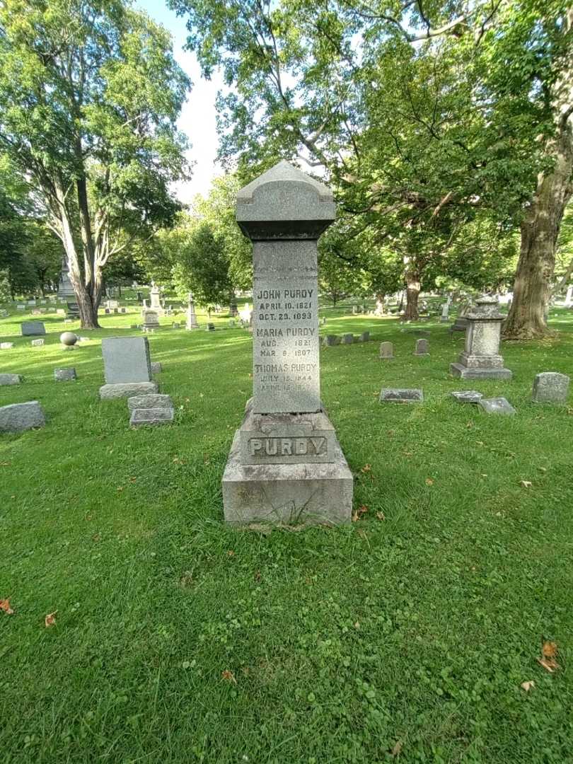 Maria Purdy's grave. Photo 1