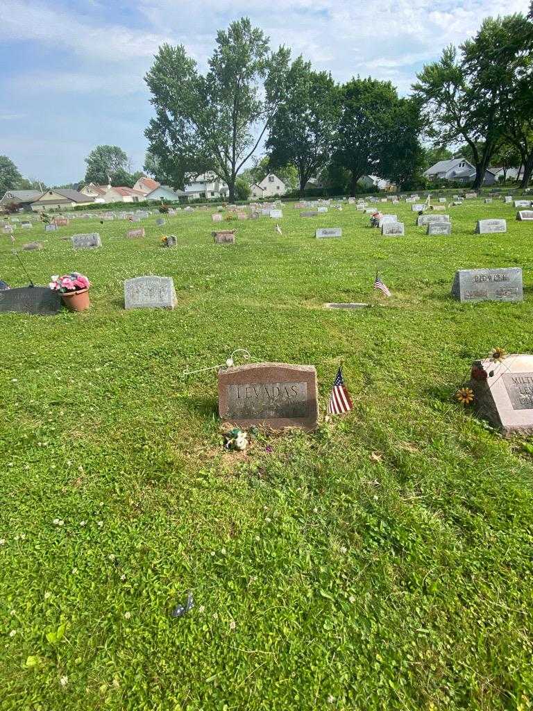 Mary Levadas's grave. Photo 1