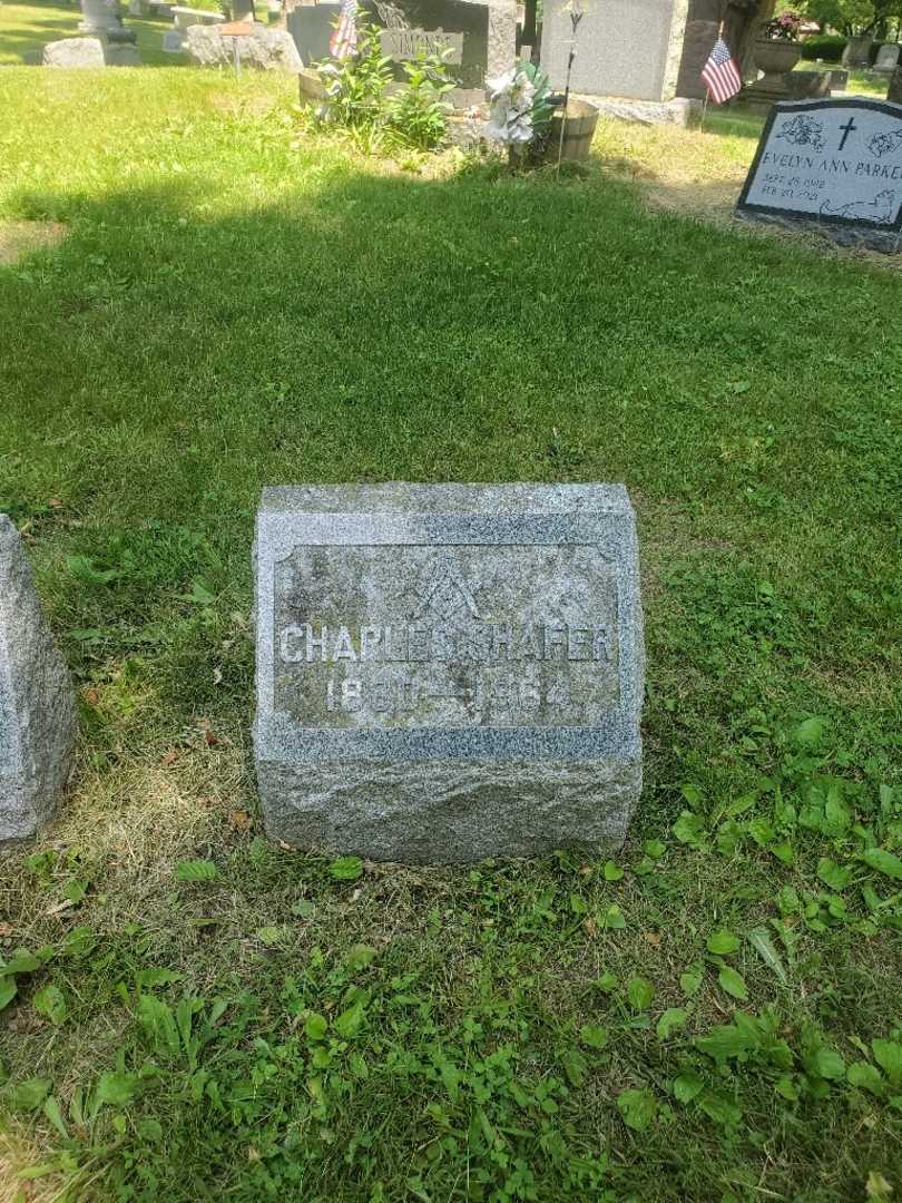 Charles Shafer's grave. Photo 2