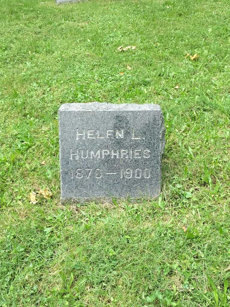 Helen L. Humphries's grave. Photo 2