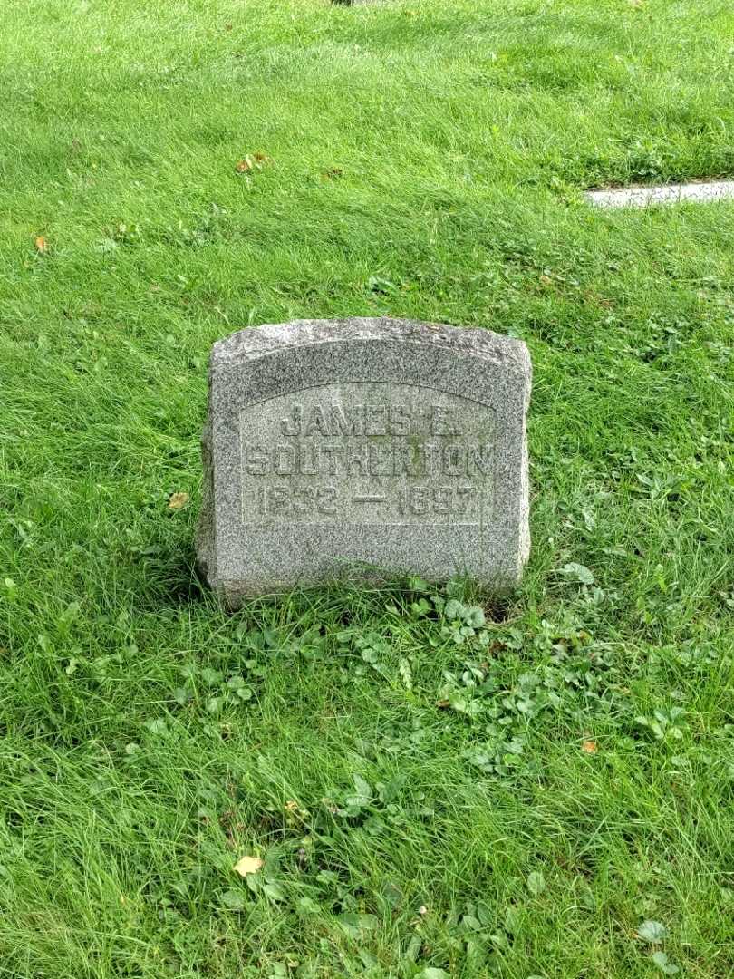 James E. Southerton's grave. Photo 2