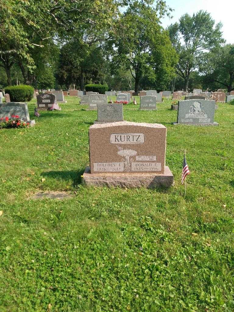 Dolores J. Kurtz's grave. Photo 1