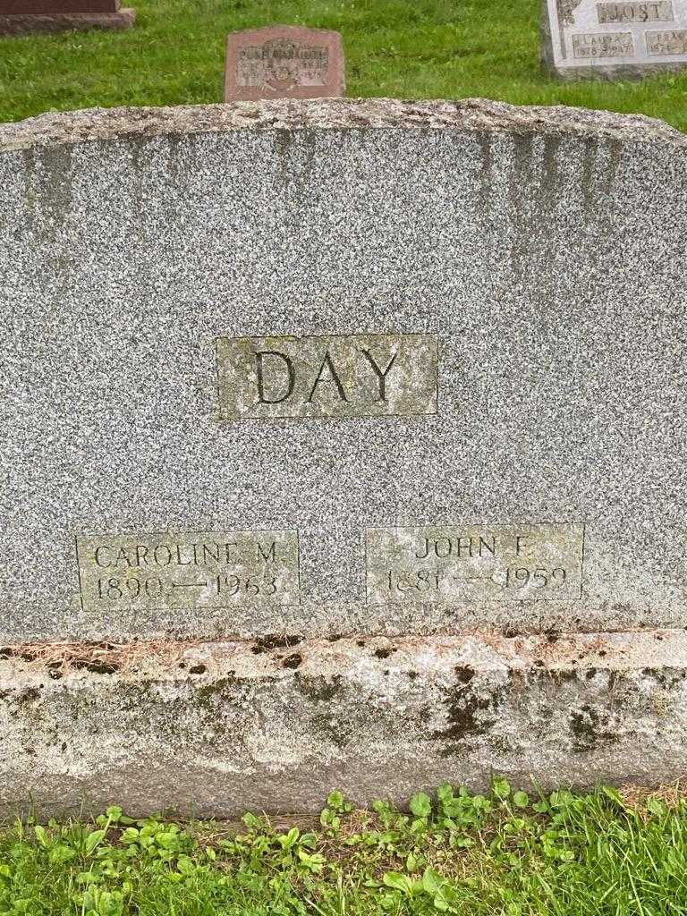 Caroline Day's grave. Photo 3